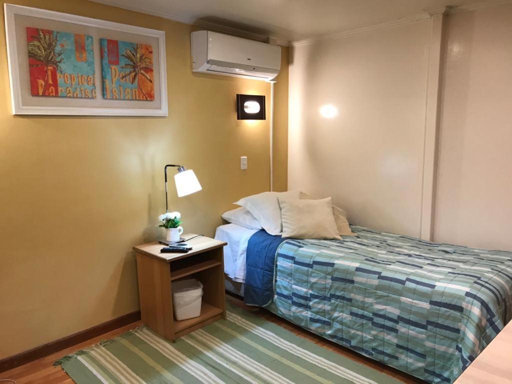 Hostal Las Condes Familiar ซานติอาโก ภายนอก รูปภาพ